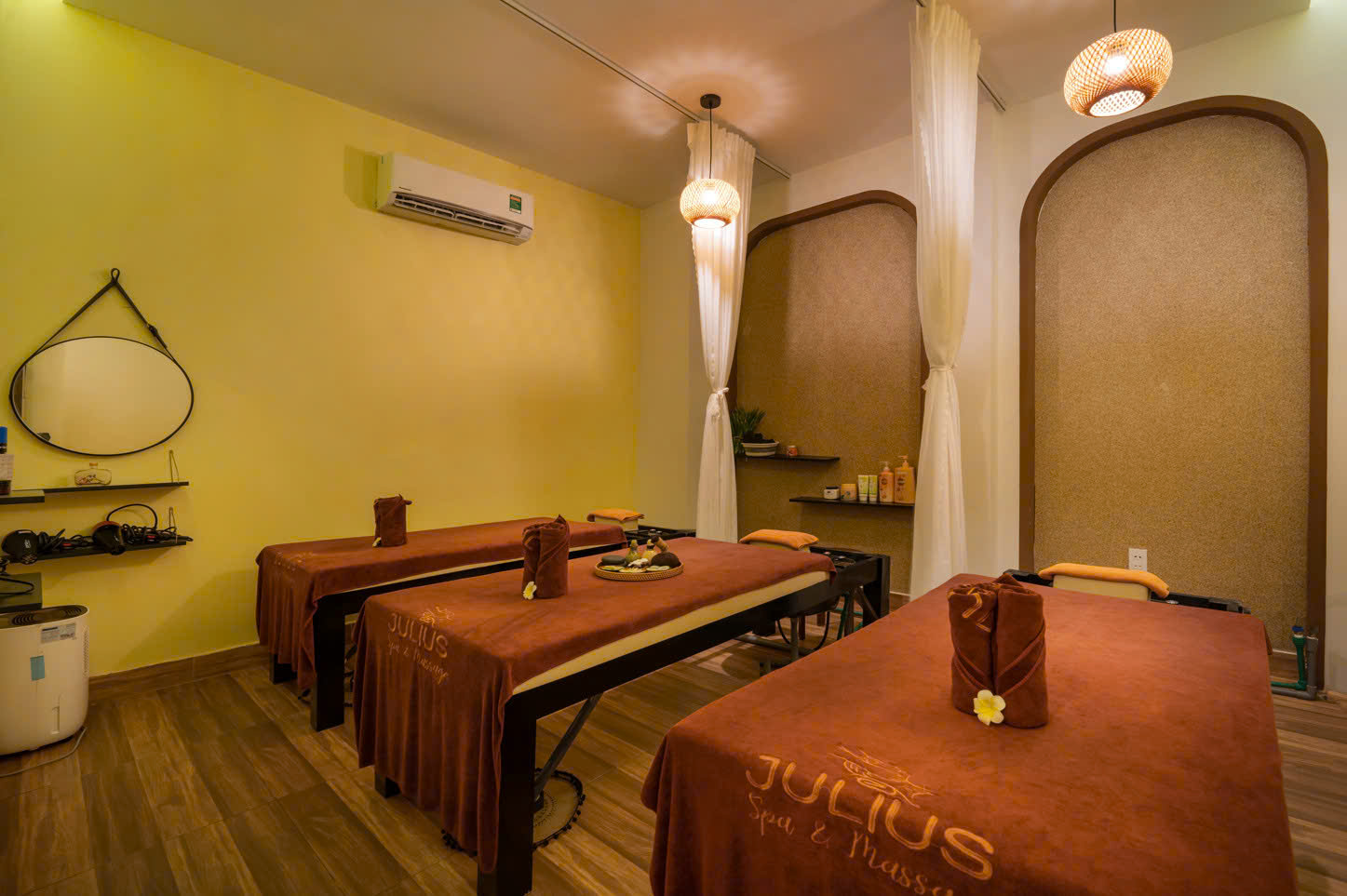 Julius Spa gallery image